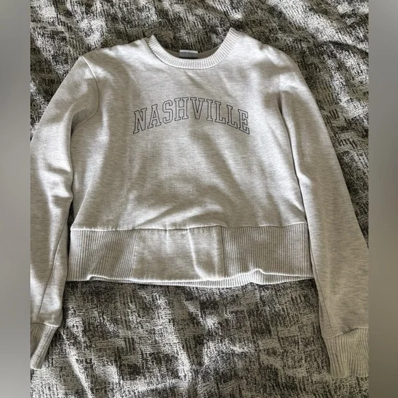 Nashville Cropped Sweatshirt Womens Size Small - Picture 1 of 4